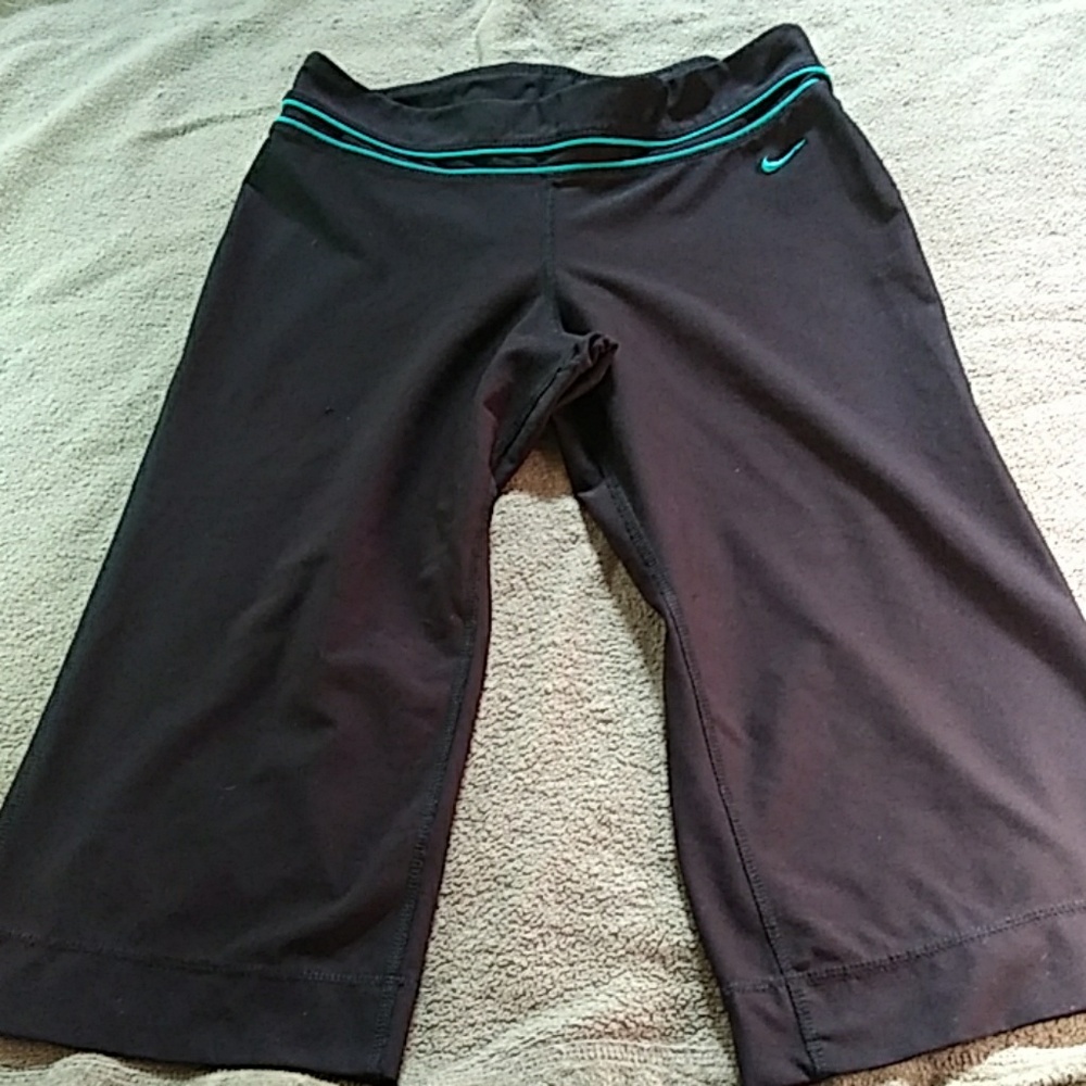 Yoga capris